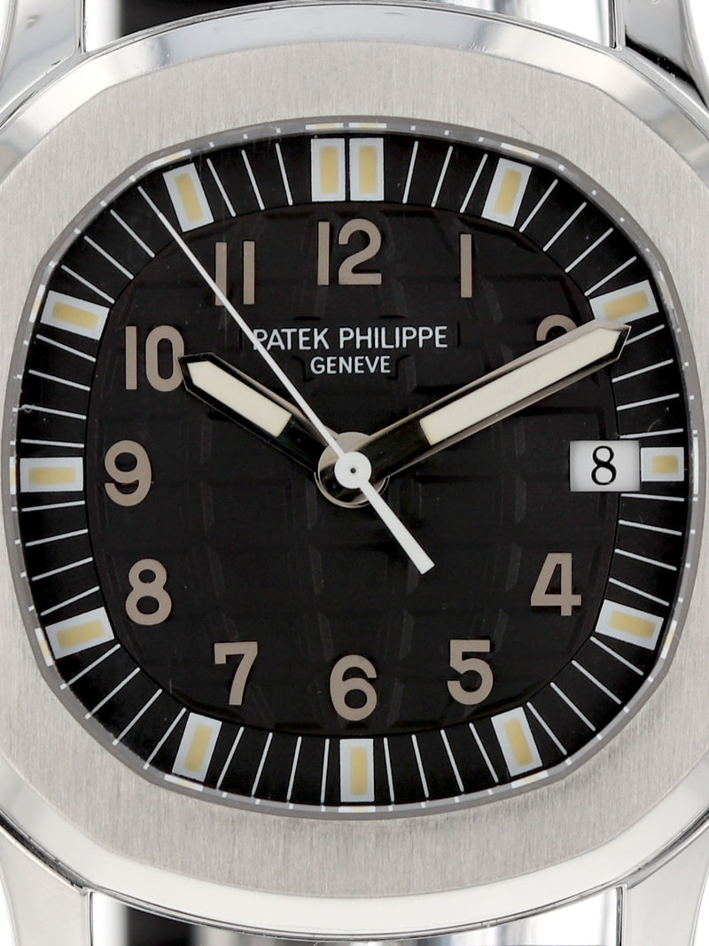 40312: Patek Philippe Mid-Size Aquanaut, Ref. 5064A, Papers Dated 1999