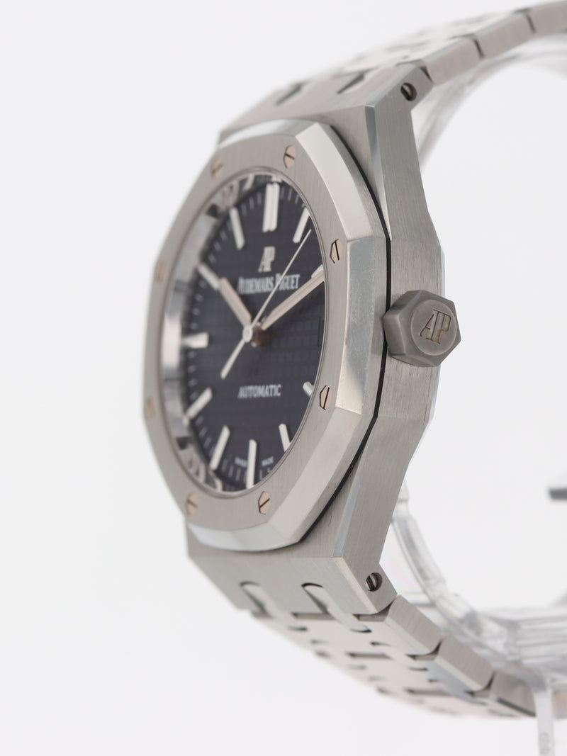 M41204: Audemars Piguet Royal Oak, Ref. 15450ST.OO.1256ST.03, Box and Card