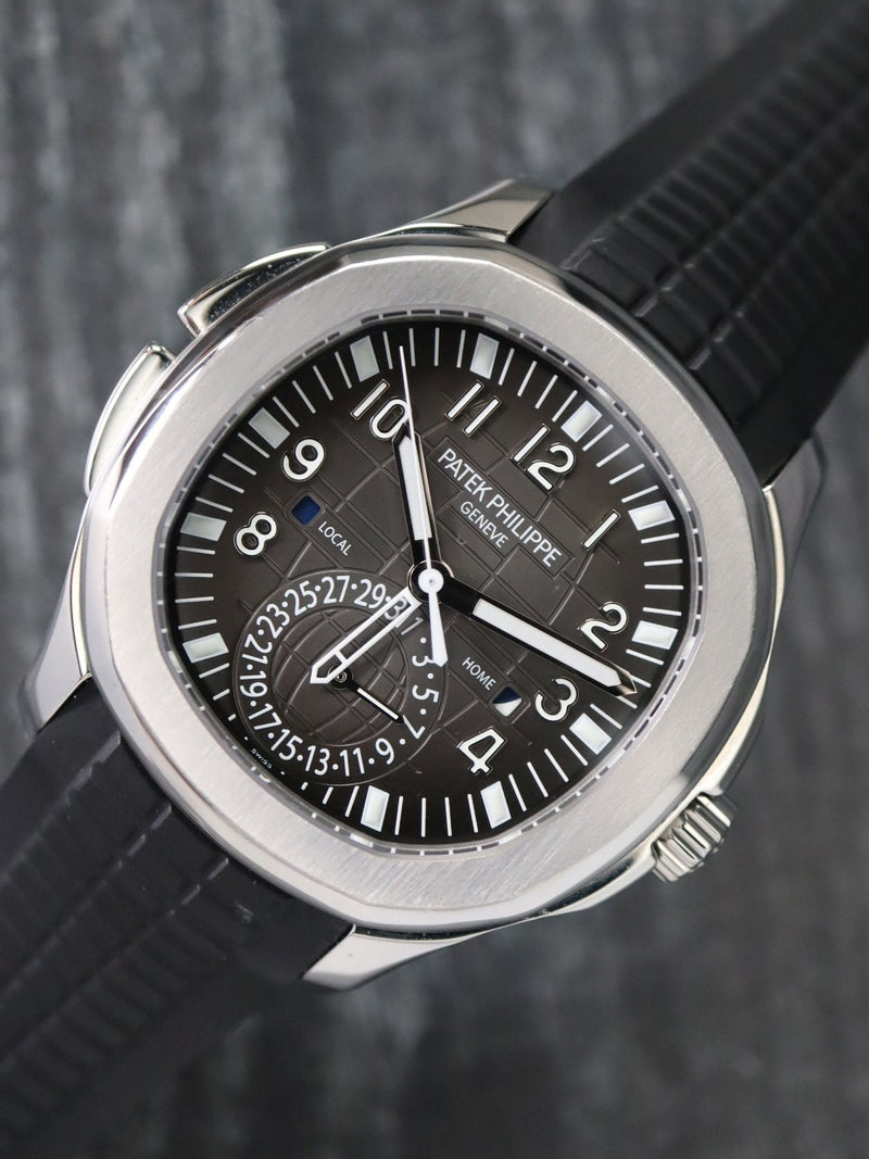 M41226: Patek Philippe Aquanaut Travel Time, Ref. 5164A-001, 2015 Full Set