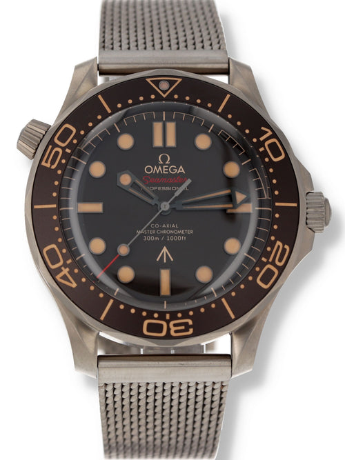 41171: Omega Titanium Limited Edition Seamaster 007, Ref. 210.90.42.20.01.001, 2023 Full Set. UNWORN