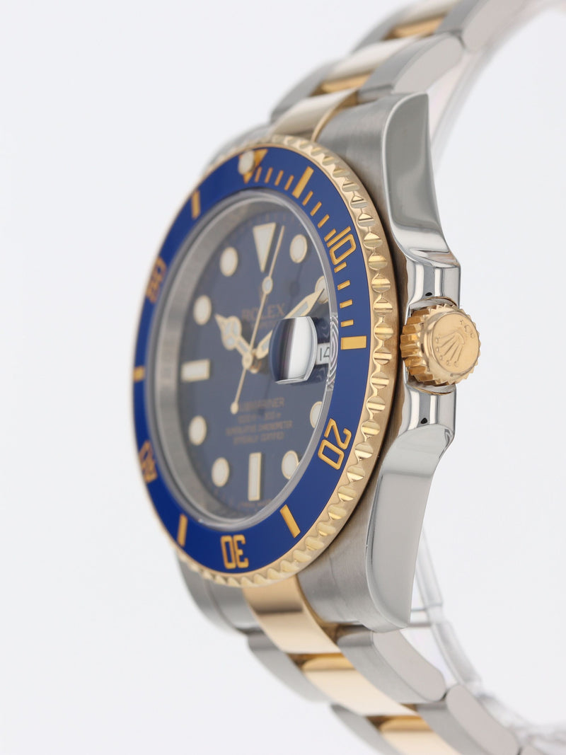 41178: Rolex Submariner 40, Ref. 116613LB, 2014 Full Set + 2024 Rolex Service Card