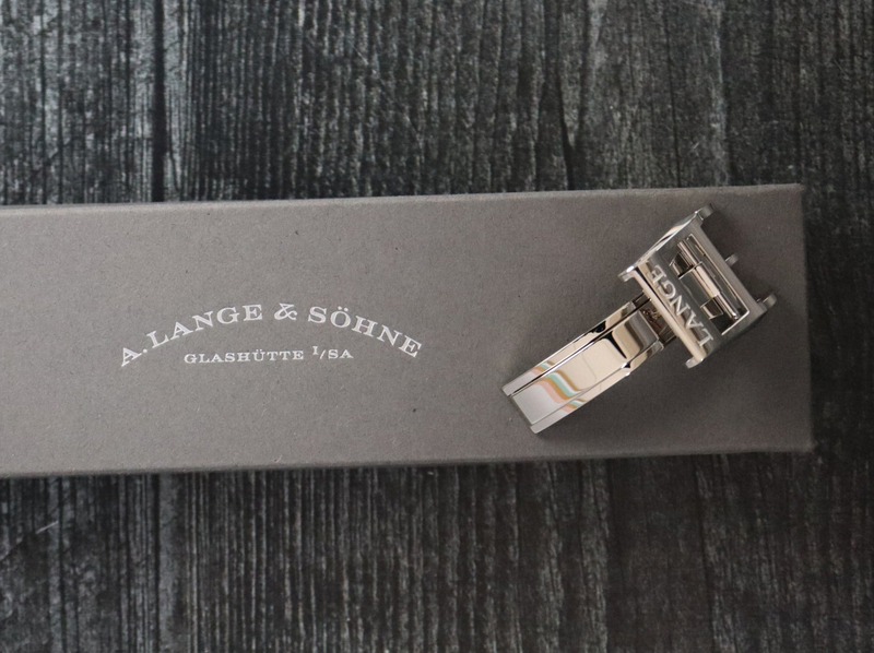 39910: A. Lange & Sohne Platinum Deployant Clasp, Size 16mm.