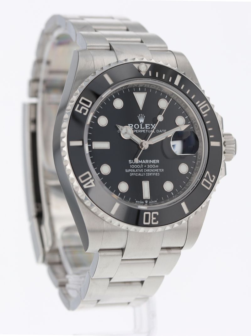 40881: Rolex Submariner 41, Ref. 126610LN, Box and 2021 Card