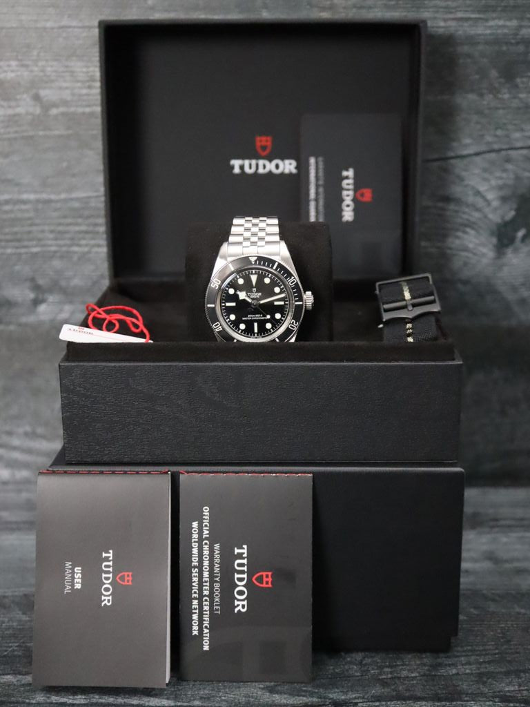 40915: Tudor Black Bay 41, Ref. 7941A1A0NU, 2024 Full Set