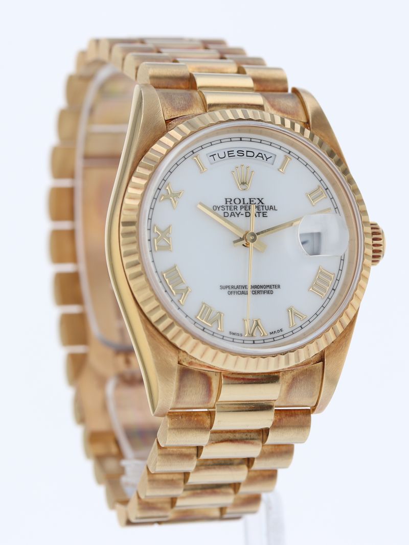 40190: Rolex 18k Yellow Gold President, Ref. 18238, Circa 1995