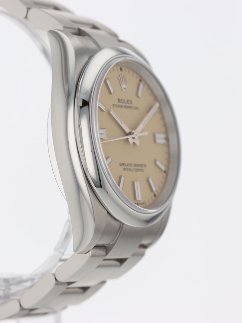 41123: Rolex Oyster Perpetual 36, Ref. 126000, 2025 Full Set LIKE NEW