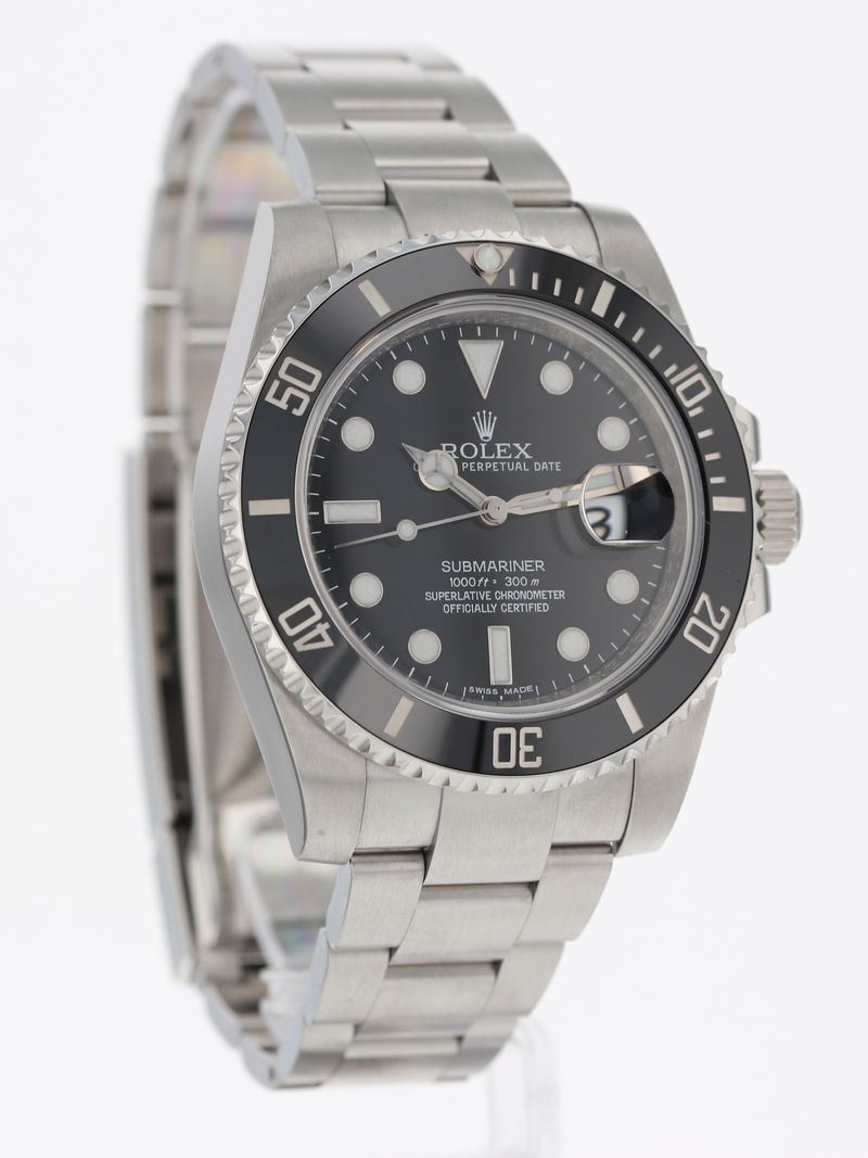 J40135: Rolex Submariner 40, Ref. 116610LN, Box and 2011 Card