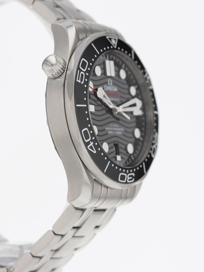 40146: Omega Seamaster Diver 300M, Ref. 210.30.42.20.01.001, Box and Card