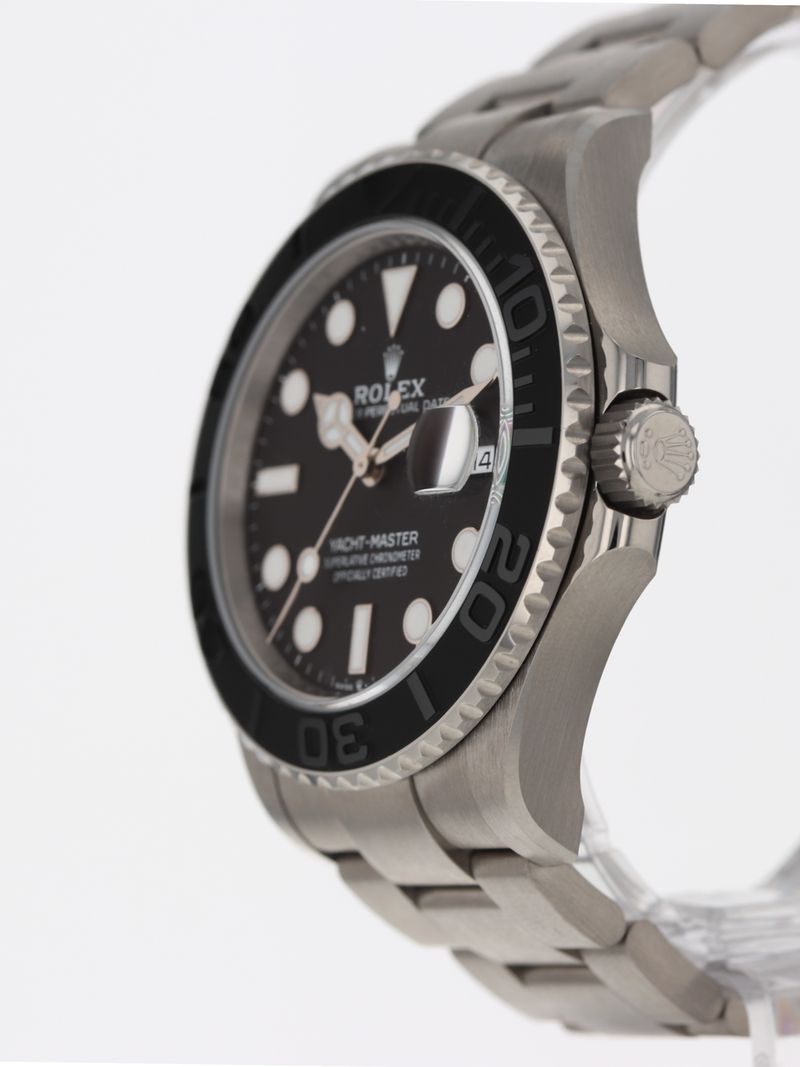 41064: Rolex Titanium Yacht-Master 42, Ref. 226627, 2025 Full Set LIKE NEW