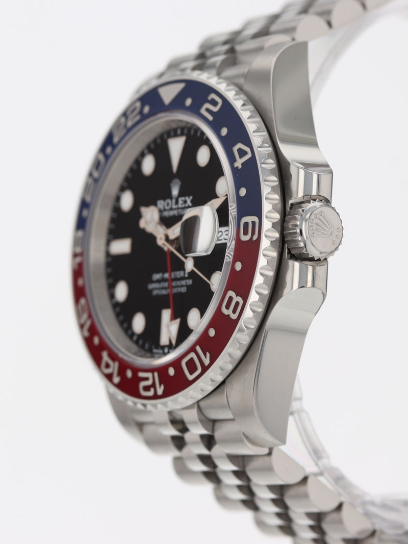 41133: Rolex GMT-Master II "Pepsi", Ref. 126710BLRO, 2024 Full Set