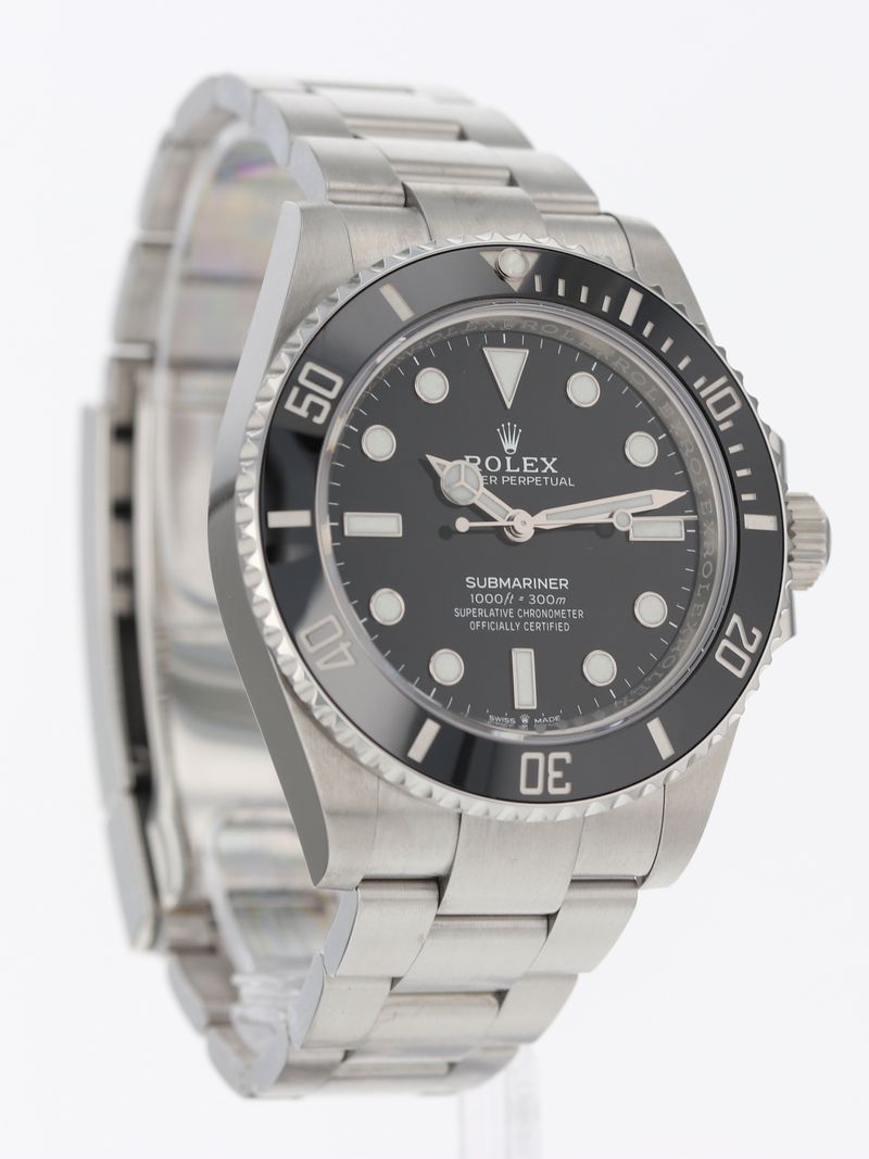 41186: Rolex Submariner 41 "No Date", Ref. 124060, 2021 Full Set