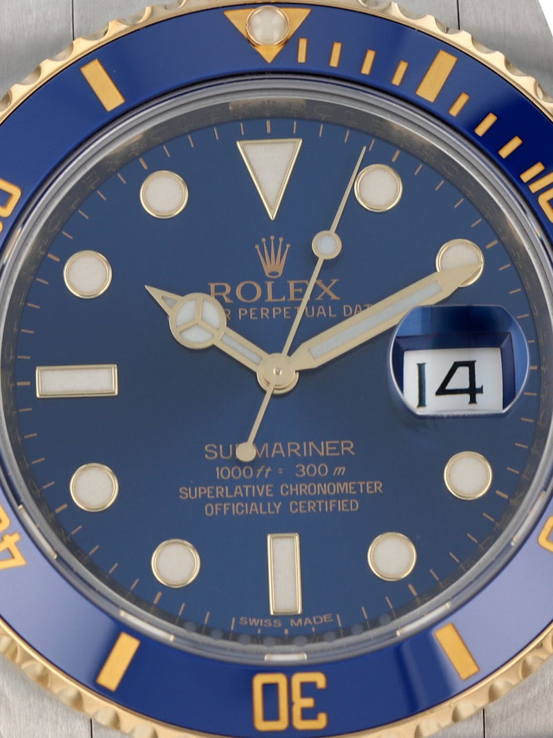 41178: Rolex Submariner 40, Ref. 116613LB, 2014 Full Set + 2024 Rolex Service Card
