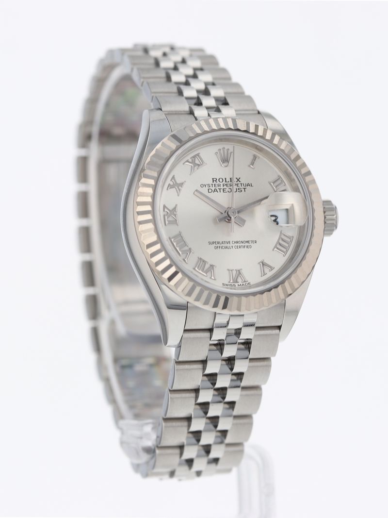 40902: Rolex Ladies Datejust 28, Ref. 279174, Box and 2020 Card