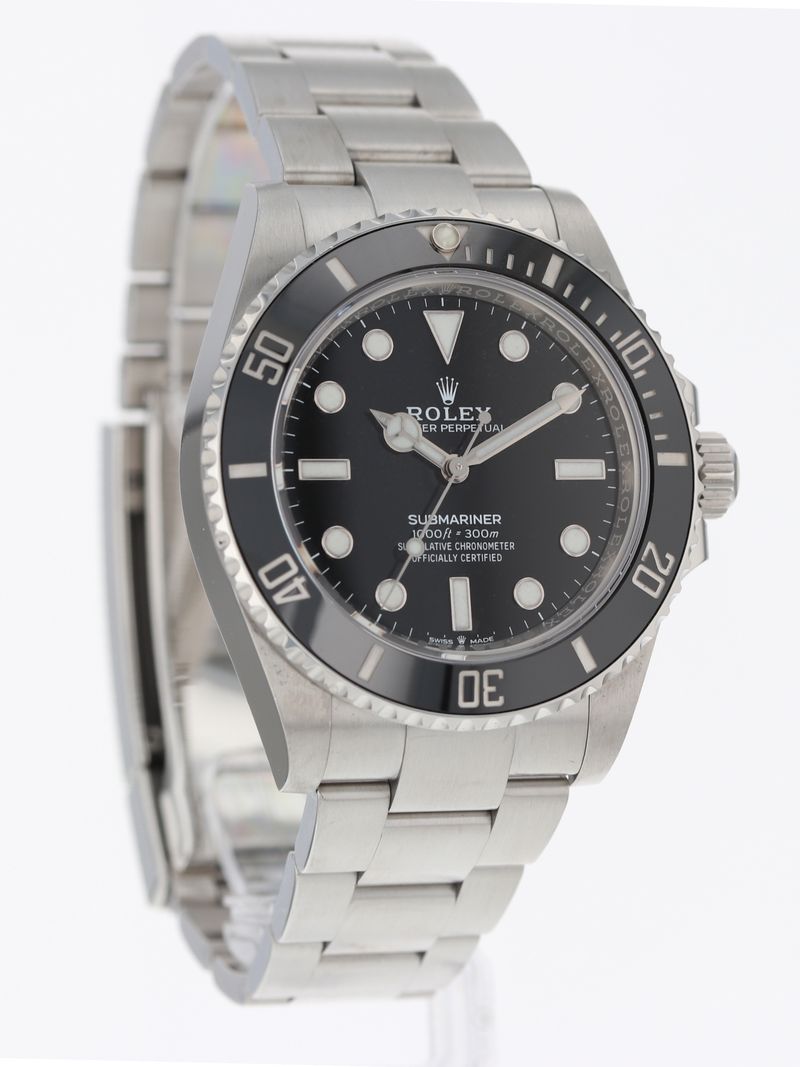 40910: Rolex Submariner "No Date", Ref. 124060, 2020 Full Set