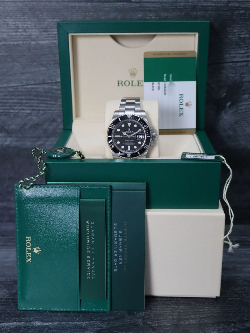 J41173: Rolex Submariner 40, Ref. 116610LN, Full Set 2015