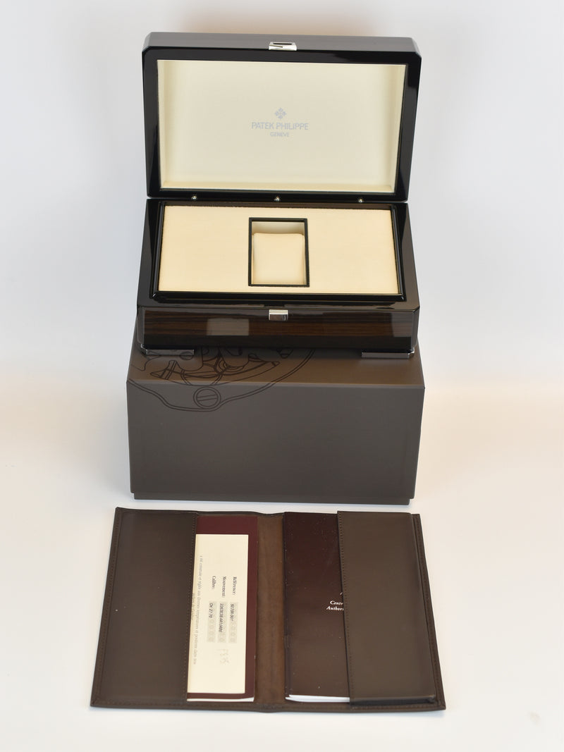 36010: Patek Philippe 18k Rose Gold Chronograph, Ref. 5070R, 2015 Full Set