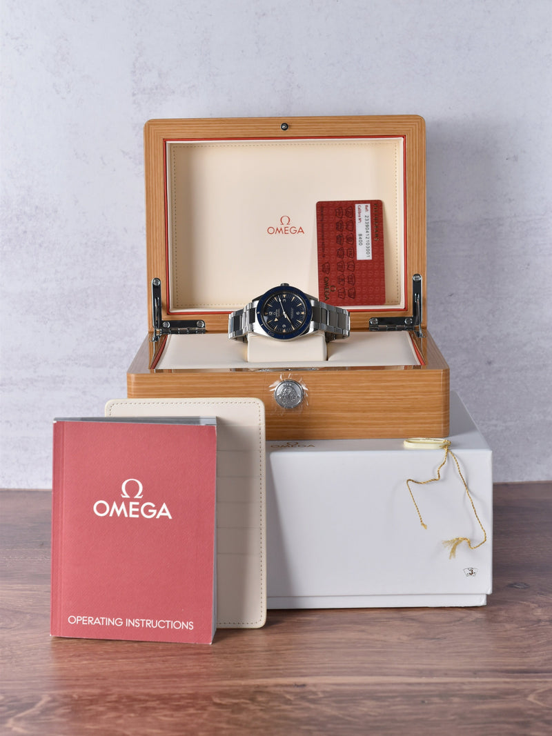 37534: Omega Seamaster 300, Ref. 233.90.41.21.03.001, With Box and Pictogram Card