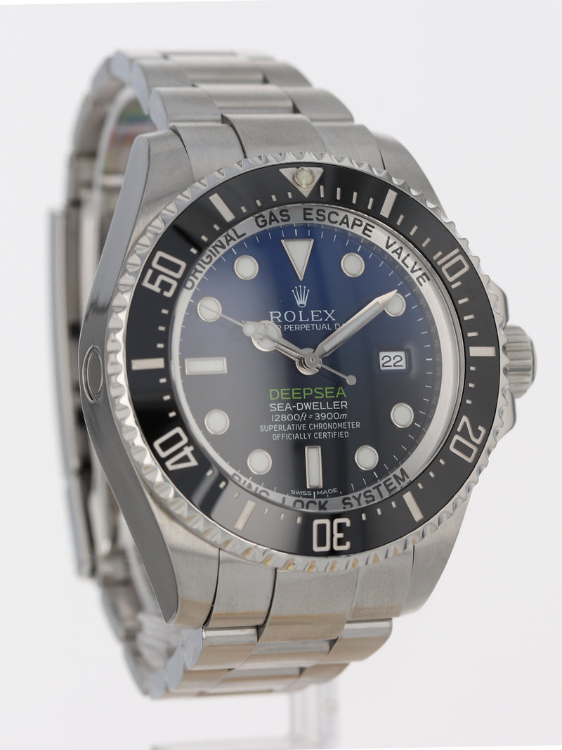 37582: Rolex DeepSea Sea-Dweller "D-Blue", Ref. 116660, 2017 Full Set