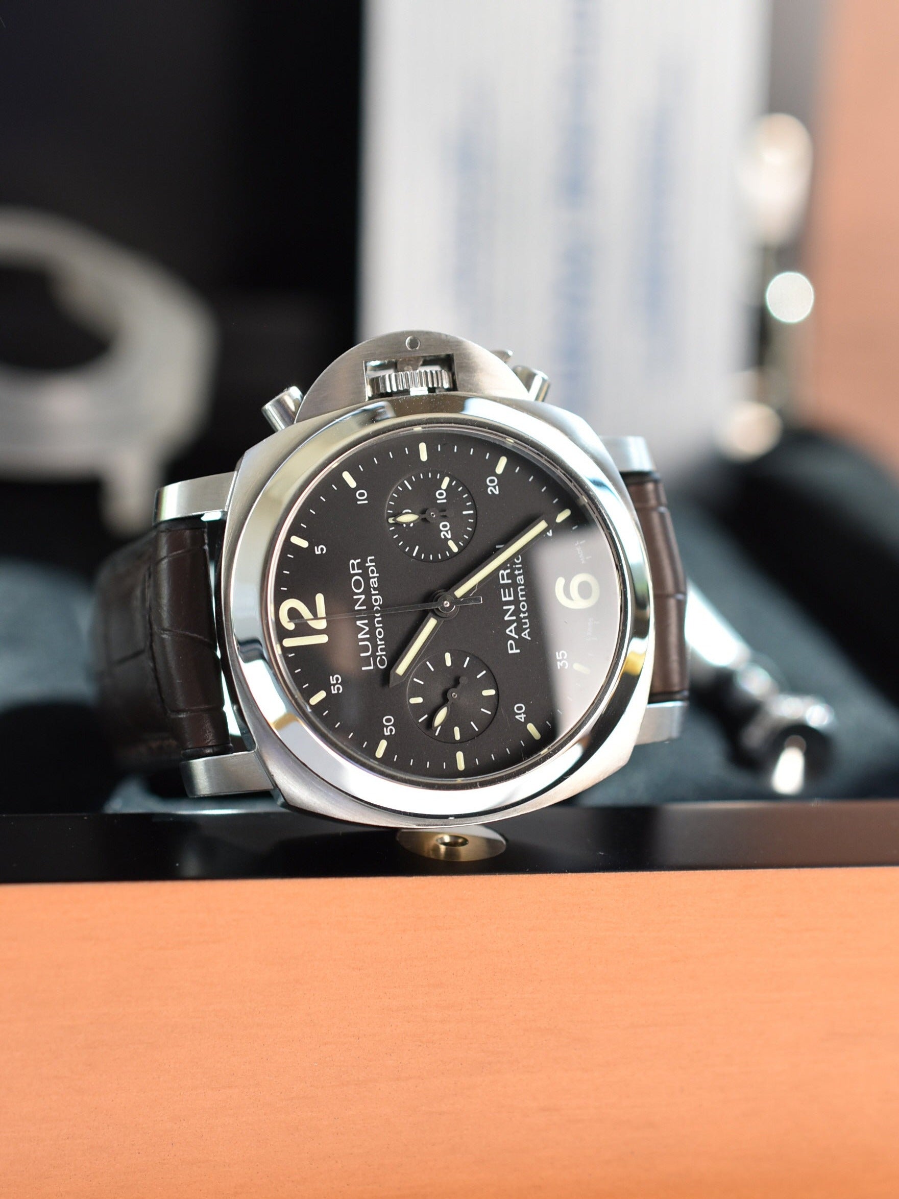 37817 Panerai Luminor Chronograph PAM00310 2009 Full Set with