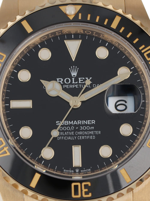 37846: Rolex 18k Yellow Gold Submariner 41, Ref. 126618LN , 2022 Unworn Full Set