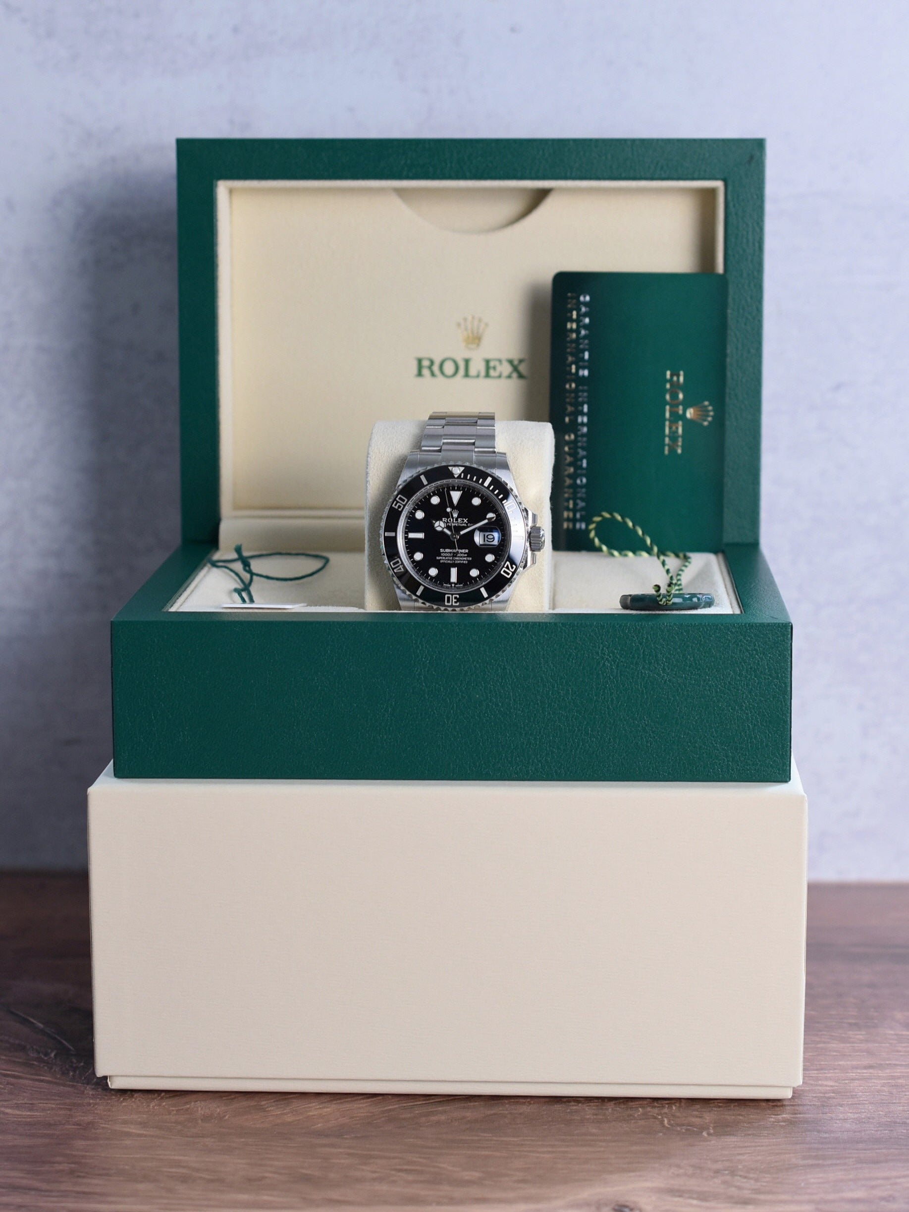 38249: Rolex Submariner 41 Starbucks, Ref. 126610LV, 2022 Full Set – Paul  Duggan Fine Watches