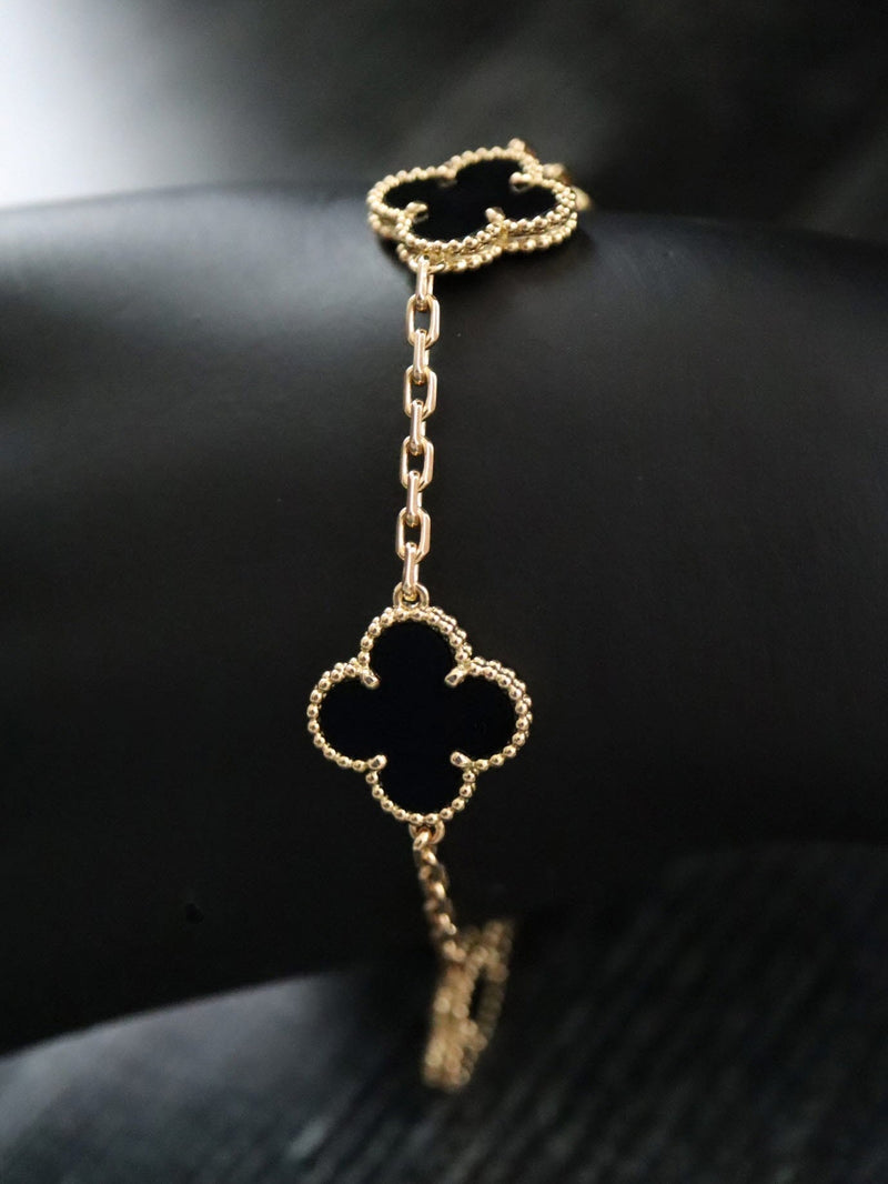 38394: Van Cleef & Arpels Vintage Alhambra 5 Motif Onyx Bracelet