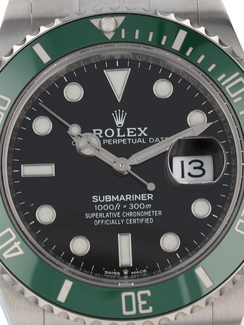 36059: Rolex Submariner 41 "Kermit", Ref. 126610LV, Unworn 2021 Full Set