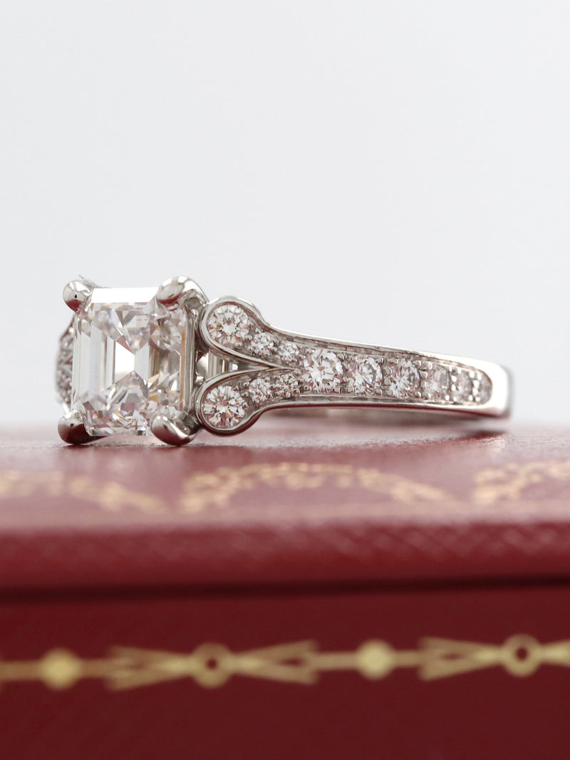 M35663: Cartier Ballerine Platinum Ring, Complete with Box and Papers